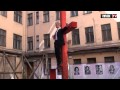 В центре Риги предлагают вбить гвоздь в "распятого Путина". MIX TV