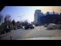 Необъяснимое Девушка выпала из машины.