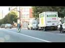 I shoot the Police (Rémi GAILLARD)