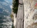 Самая страшная туристическая тропа в мире