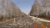 Невероятные дтп - Внезапный удар стихии