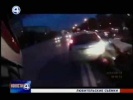 На байкера наехал автомобиль .Дорожные Разборки .