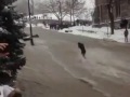Studentku smylo potokom vody