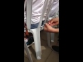 Забавный прикол над парнем в аудитории