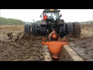 Огромные Траншеекопатели